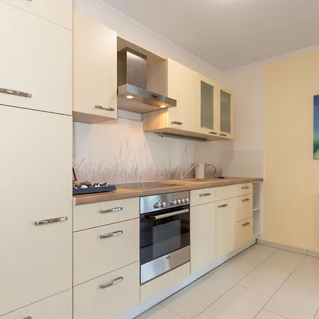 Mit Super Balkon In * بابي